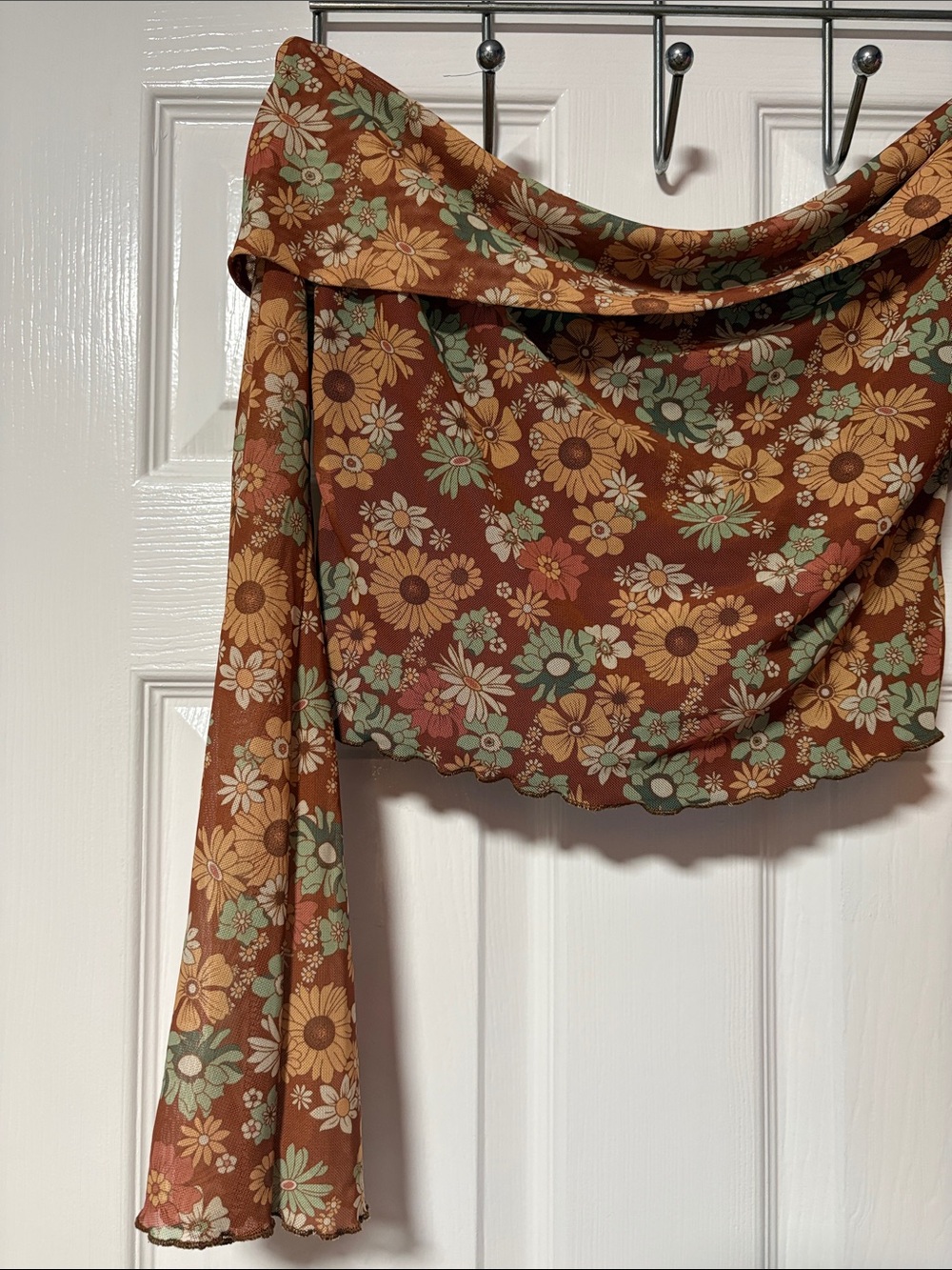 warm orange flare off the shoulder flower print top !